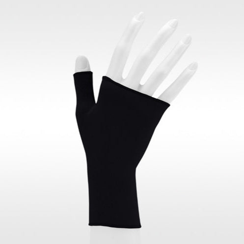 Juzo 4411 Basic Gauntlet 20-30 mmHg Black