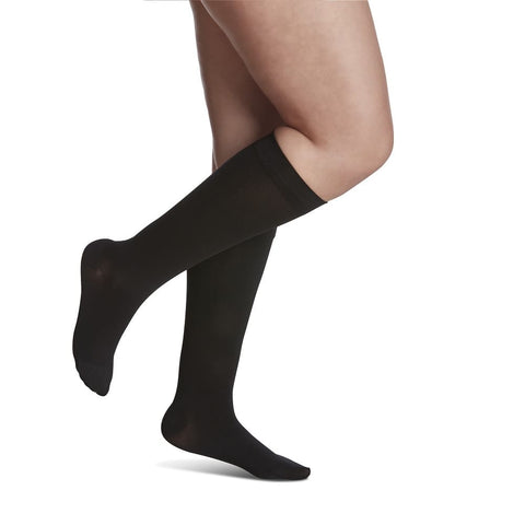 Sigvaris Style 841 Women's Soft Opaque Closed Toe Knee Highs - 15-20 mmHg