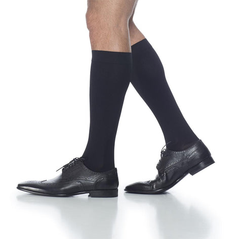Sigvaris Dynaven 921 Access Men's Ribbed Closed Toe Knee Highs 15-20 mmHg